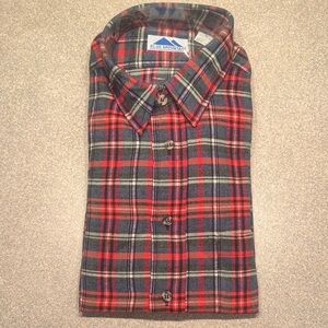 Blue Mountain Red & Green Plaid Button-Down Shirt